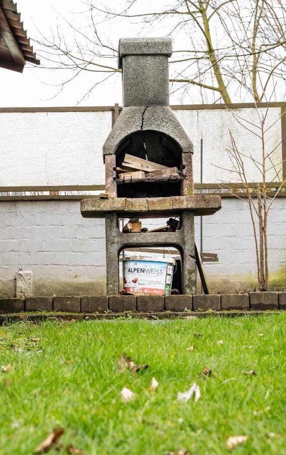 Truth Fuer 5 - King Size Betten, Kamin, Garten, Xxl Couch, Smart-Tv Dortmund Eksteriør billede